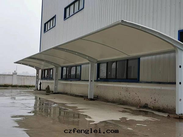 膜結構雨(yǔ)棚